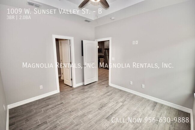 Building Photo - 1009 W Sunset Valley St