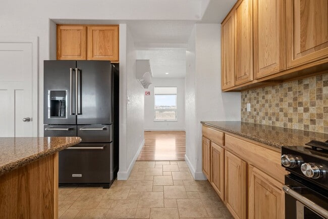 Building Photo - A Beautiful Home in the Heart of Pueblo West!