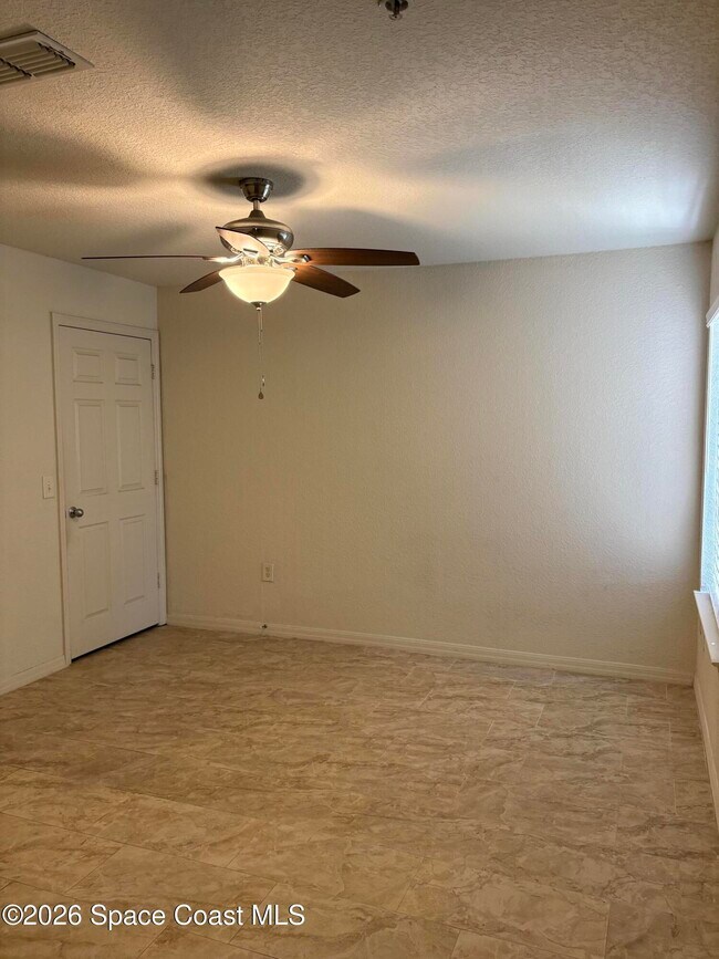 Building Photo - 3511 D'Avinci Way