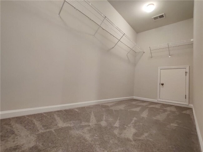 Building Photo - 331 Mahone Dr