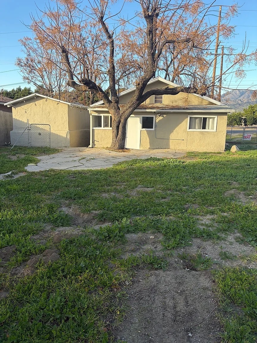 Building Photo - 1720 San Bernardino Ave