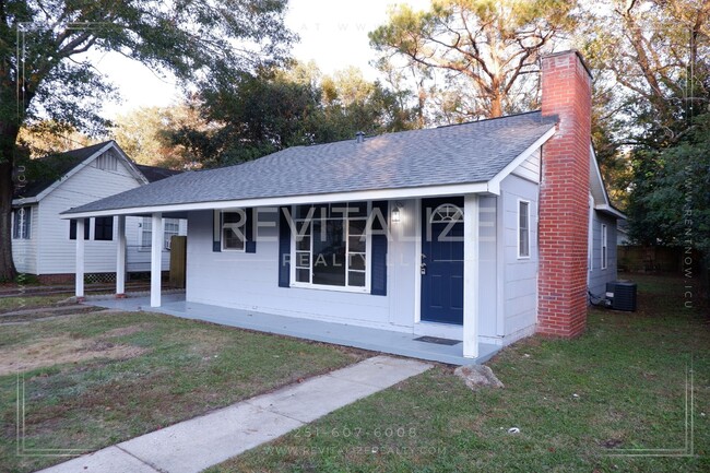 Building Photo - Newly Updated 3 Bed/1 Bath Home in Midtown!