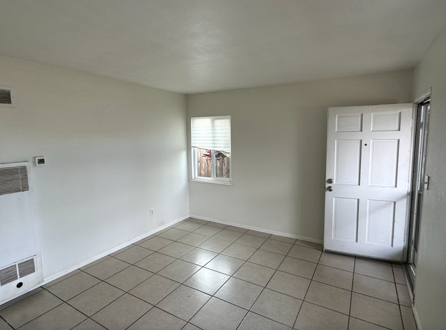 Building Photo - 3171 Luna Ave