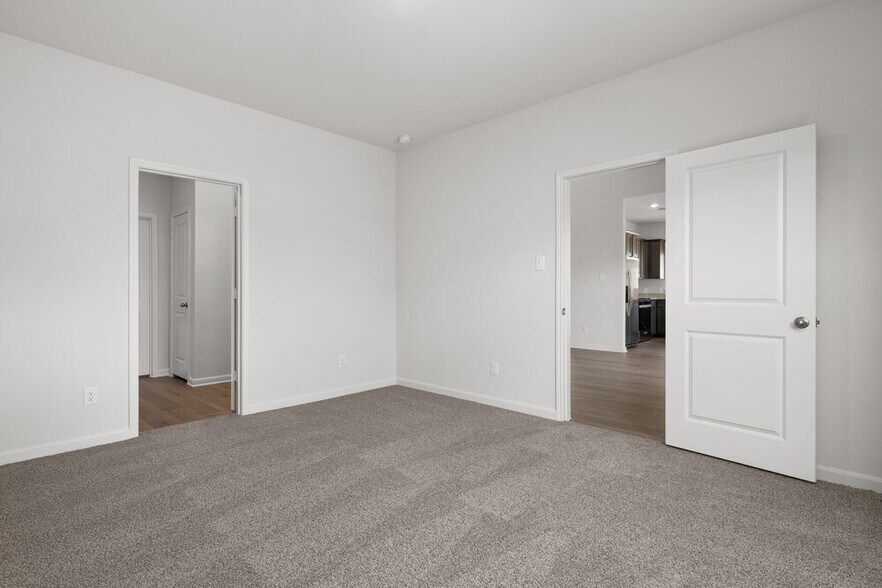Building Photo - 1513 Harvester Dr