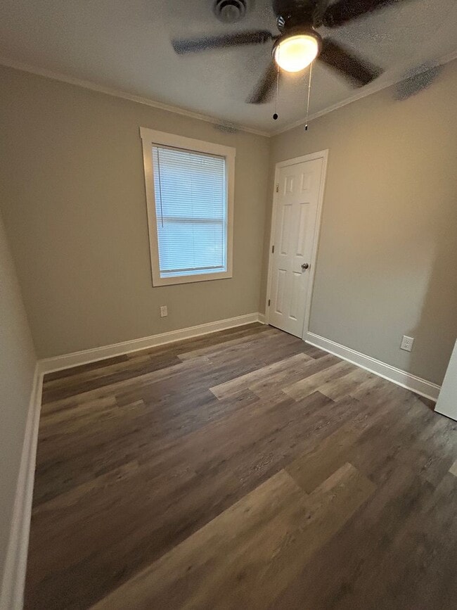 Building Photo - Beautiful 3BD Home in Southport