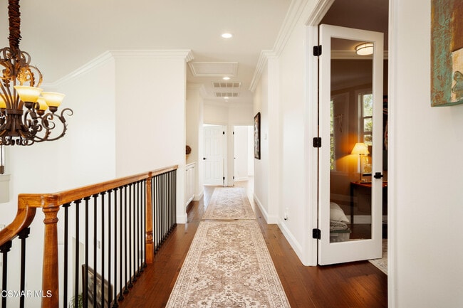 Building Photo - 1004 Lambourne Pl