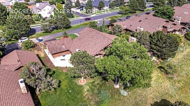 Building Photo - 1172 Hill Cir