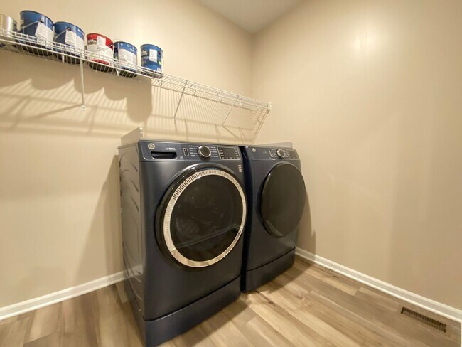 Building Photo - New Construction 3 Bedroom Home For Rent