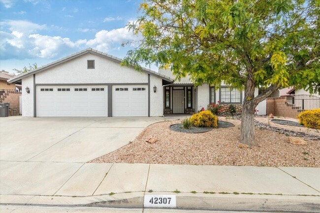 Primary Photo - 42307 61st St W