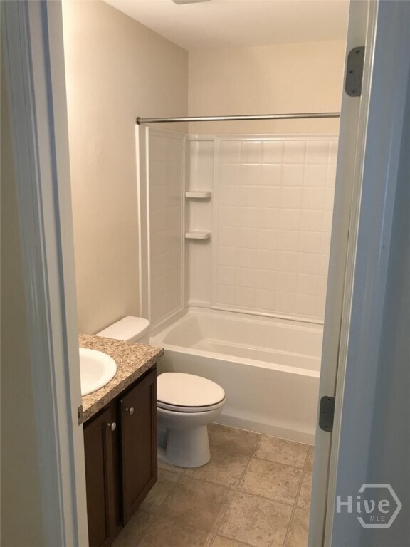 Building Photo - 210 Canyon Oak Loop