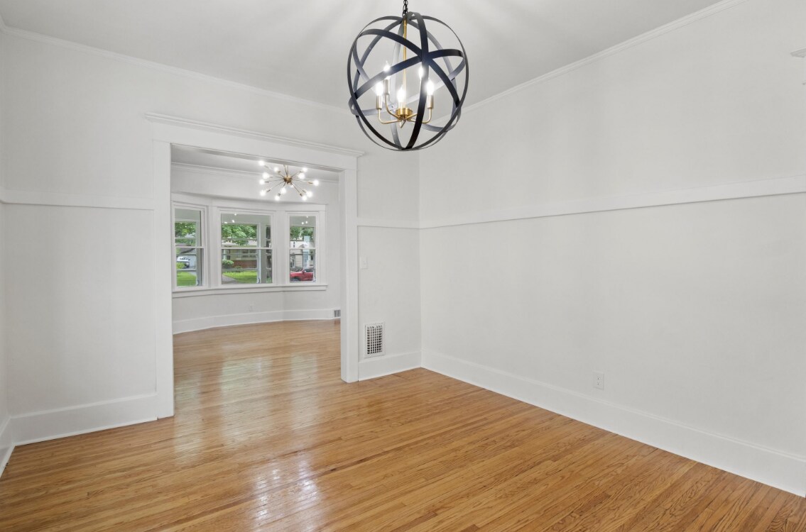 Dining Room - 44 Westchester Ave