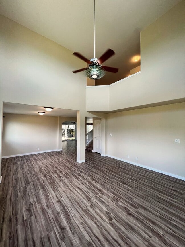 Building Photo - 344GOR