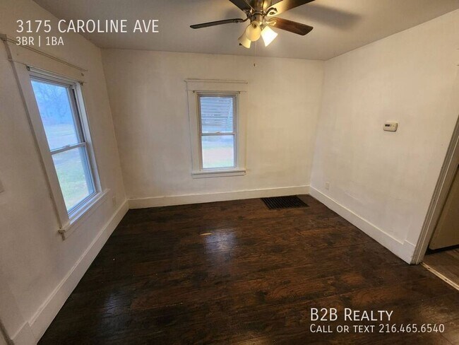 Building Photo - 3175 Caroline Ave