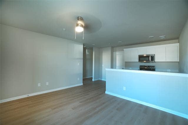 Building Photo - 3008 Gray Wolf Cir