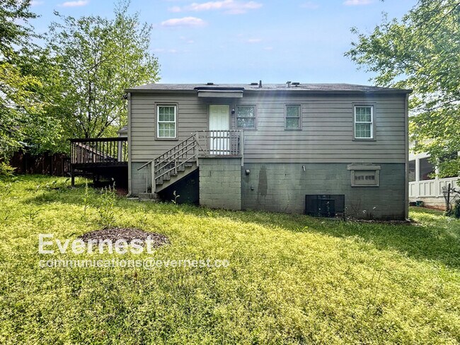 Building Photo - 1597 Terry Mill Rd SE
