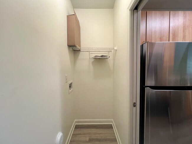 Building Photo - 3-Bed, 2-Bath Condo with Garage! One month...