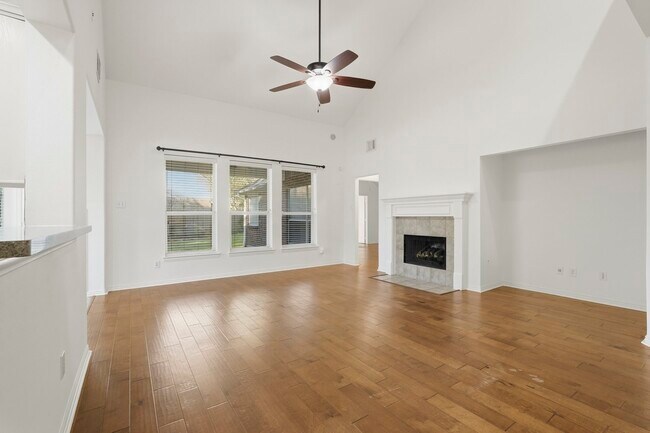 Building Photo - 3014 Northshire Ct