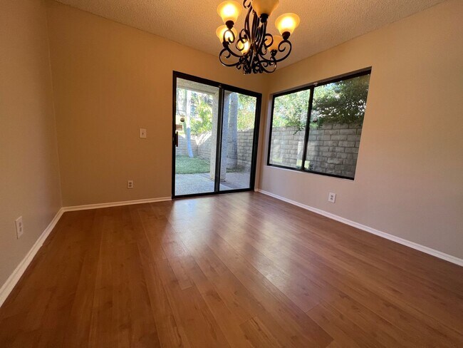 Building Photo - 4955 Galano Dr