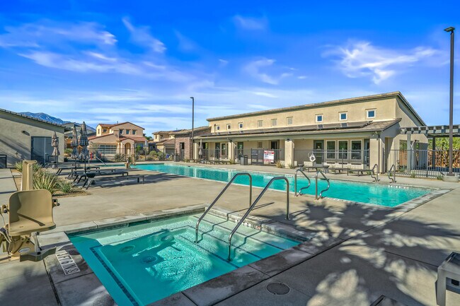 Building Photo - 73584 Henri Dr