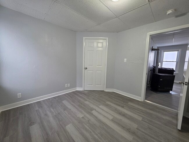 Building Photo - 39 Harlem St