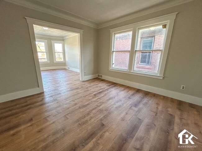 Building Photo - 4609 Vancouver St