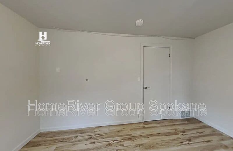 Building Photo - 3416 S Napa St