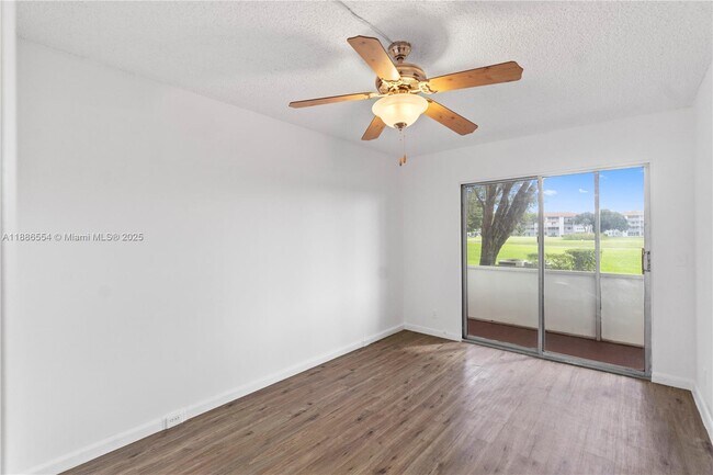Building Photo - 301 SW 135th Ave