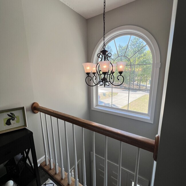 Building Photo - 88 Dove Trail