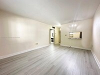 Building Photo - 8601 SW 68th Ct