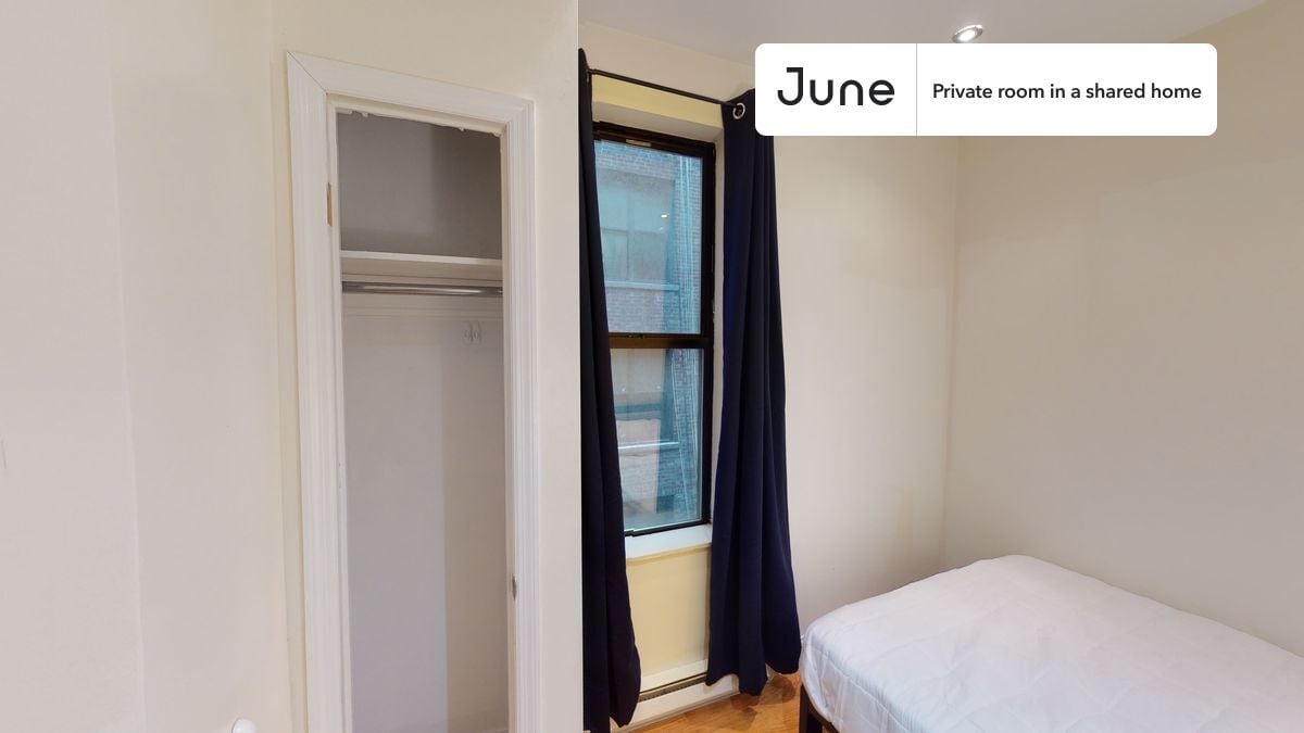 Building Photo - Room in Shared 4 bed/1 bath home in Upper West Side