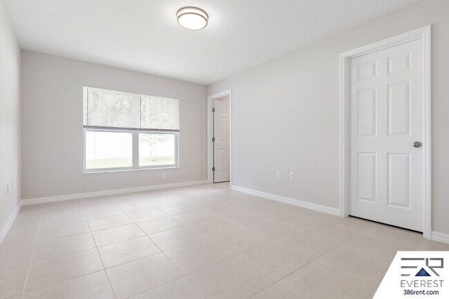 Building Photo - 3 Unity Ct