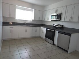 Building Photo - 3455 Elm Ave