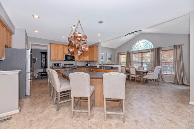 Building Photo - LEASE PENDING! Beautiful 4-Bedroom Colonial in Walkersville