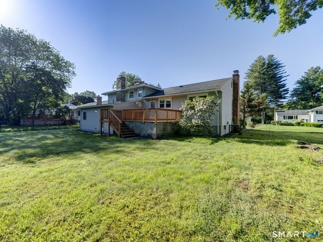 Building Photo - 38 Portage Rd