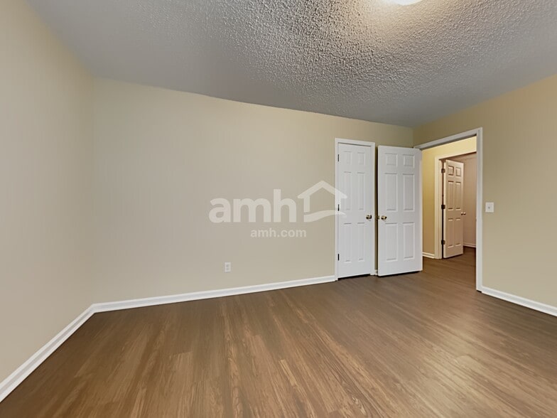 Building Photo - 161 Cherry Laural Ln