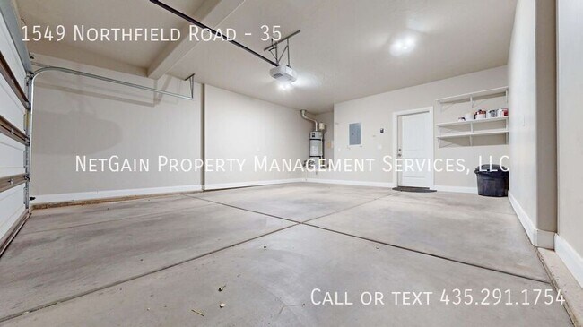 Building Photo - 1549 Northfield Rd