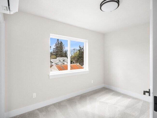 Building Photo - $500 off 1st month! Beautiful, brand spanking new 2-bdrm/2.5-bath duplex townhome! W/D, garage, q...