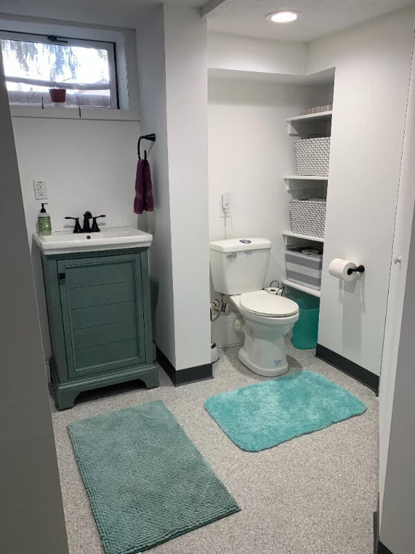 Building Photo - 1222 5th Ave SE