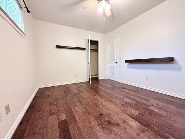 Building Photo - 3724 NW 64th St