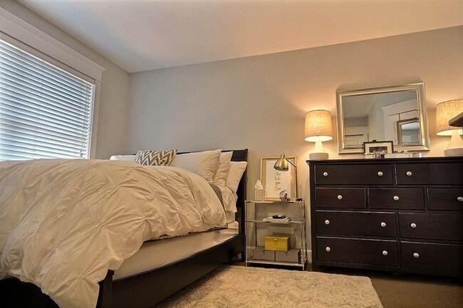 Building Photo - Corner lot Townhome -Incredible find in north Capitol Hill!