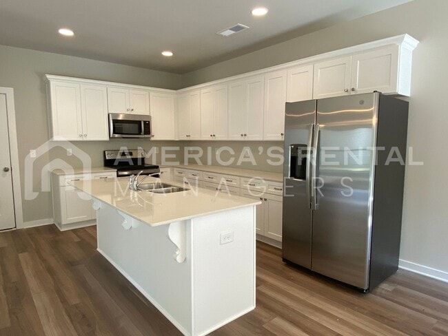 Building Photo - DEPOSIT PENDING!!! - Home for Rent in Odenville, AL! Available to View Now!