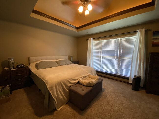 Building Photo - 812 Ryan Rd