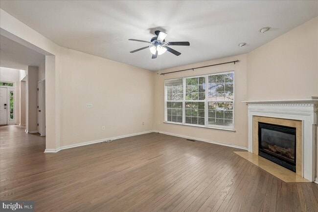 Building Photo - 905 Royal Elm Ct