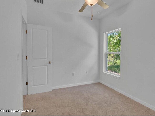 Building Photo - 2401 Jupiter Blvd SW