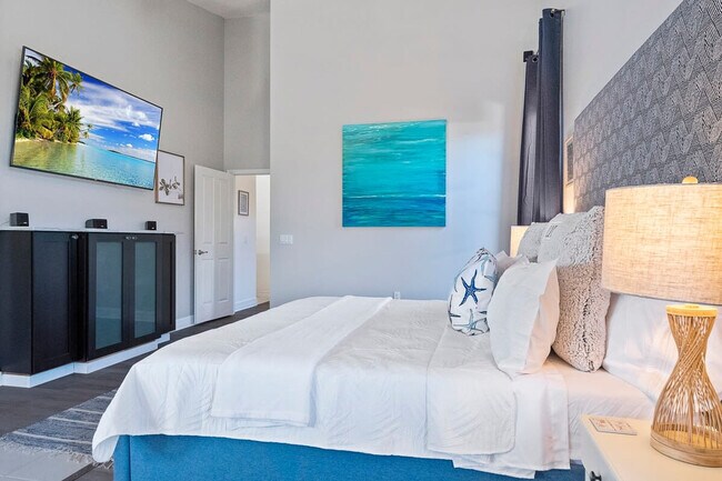 Building Photo - 13 Cleveland Ct