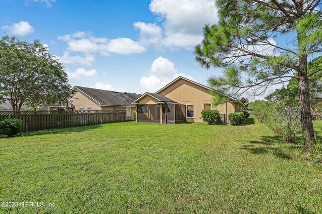 Building Photo - 608 Birchbark Trail