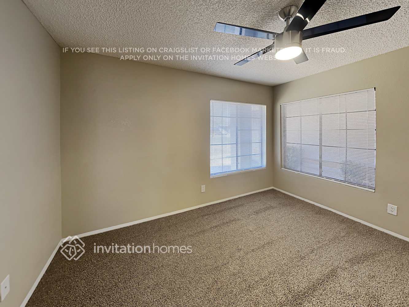 Building Photo - 7543 W Cheryl Dr
