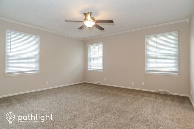 Building Photo - 414 S Cardinal Drive, Olathe, KS, 66062