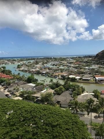 Building Photo - 501 Hahaione St