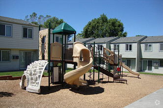 Building Photo - Cottonwood II Apartments